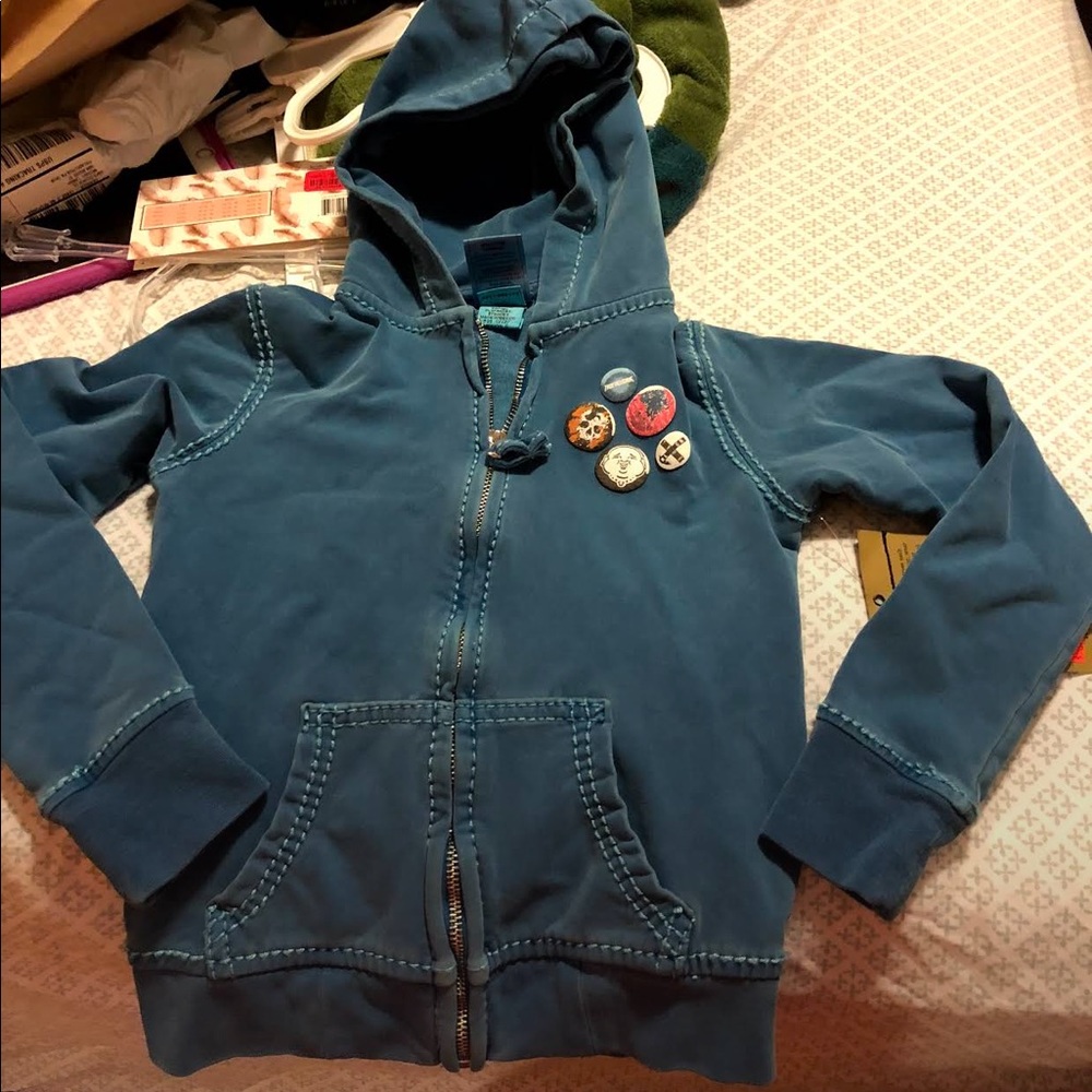 2 True religion sweatshirt